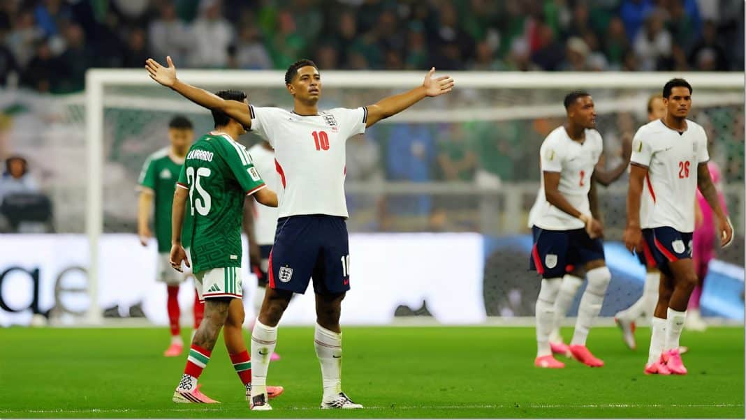 Bellingham elogia a mexicanos y a Erik Lira
