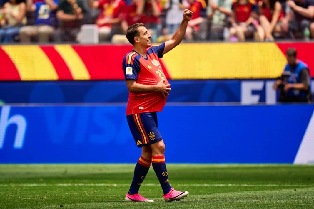 España vence a Austria y avanza a octavos del Mundial