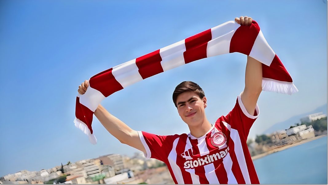 Hormiga González va al Olympiacos y revive historia mexicana