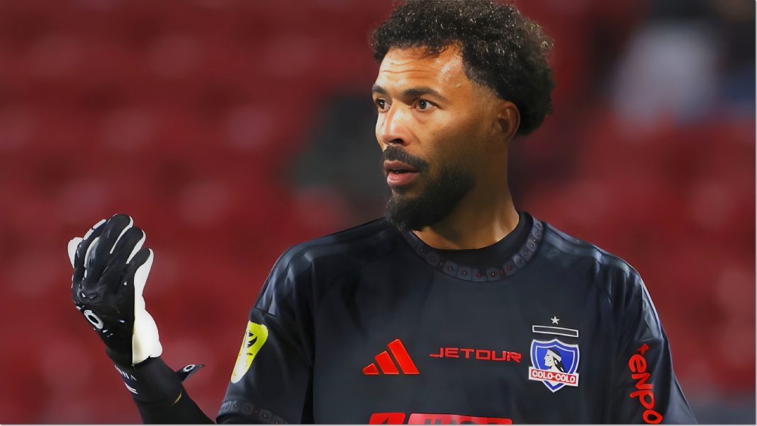 Vozinha debuta con Colo Colo y mantiene el arco en cero