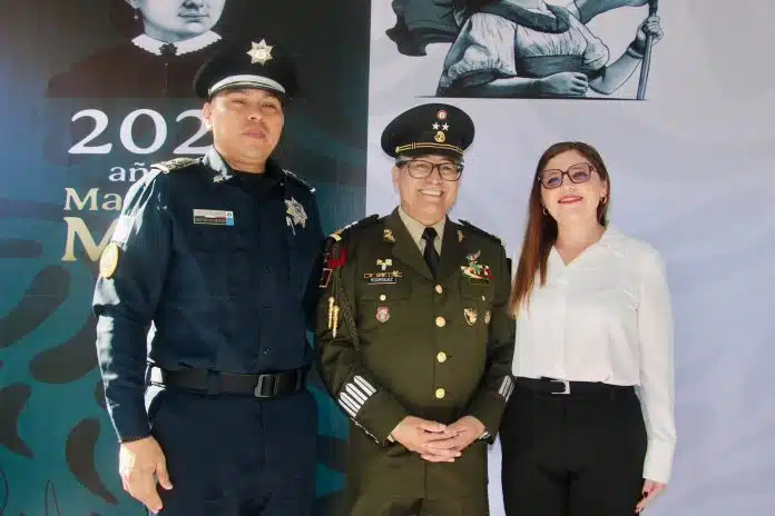 Isla Mujeres participa en ceremonia de cambio de mando militar en Quintana Roo