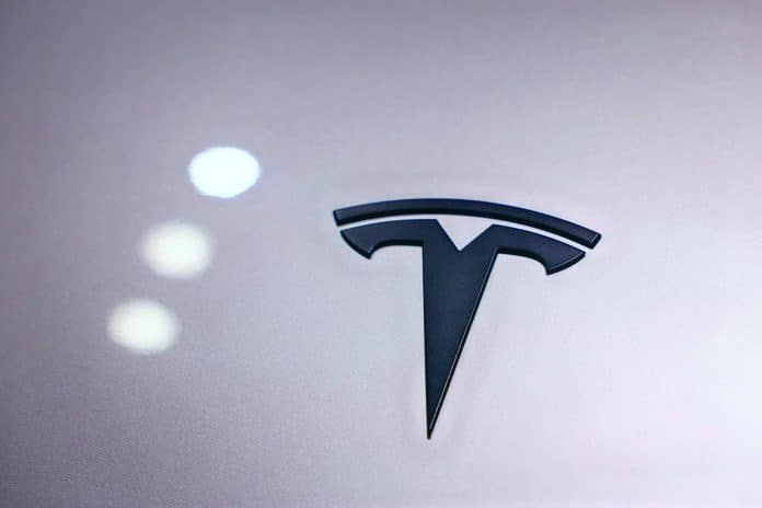 portada-editorial Tesla ampliará robotaxis a millones de vehículos
